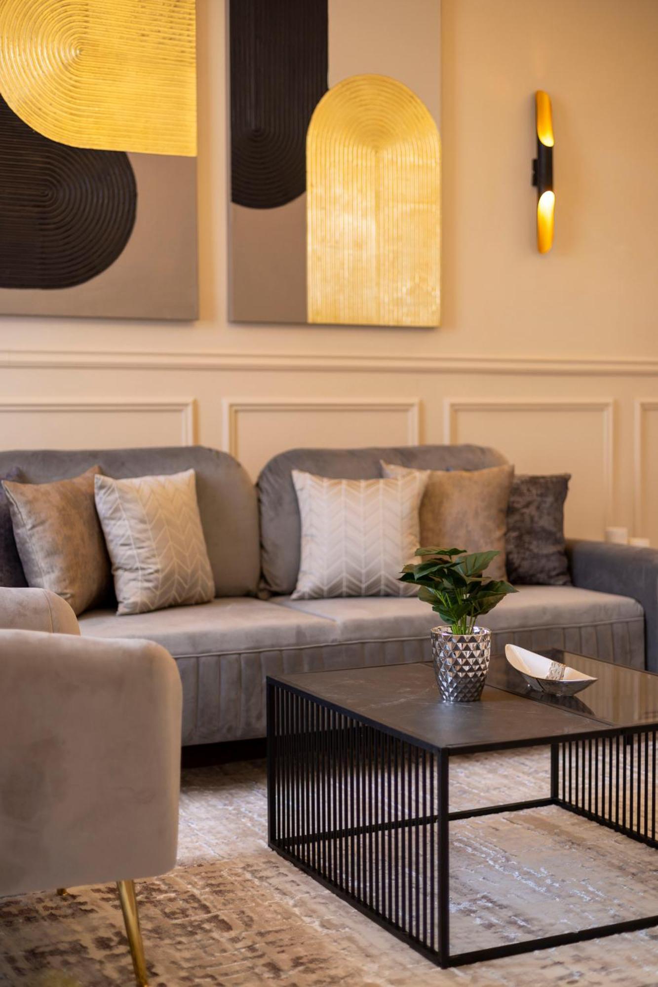 Luxury & Classy Central Apartment With 3Bedrm, 2Bathrm Budapest Bagian luar foto