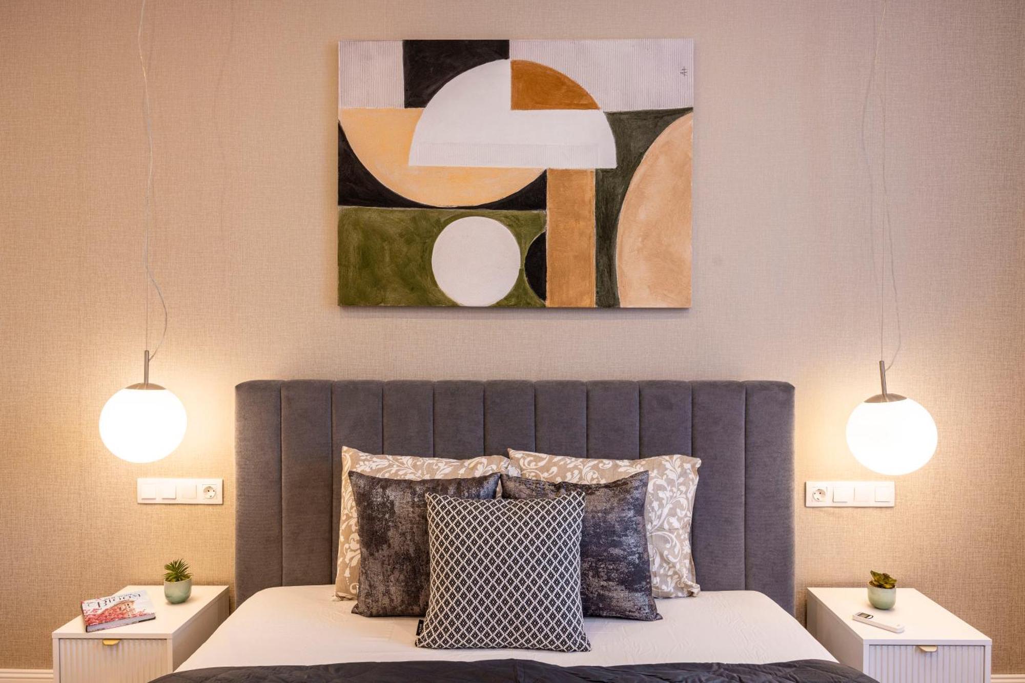 Luxury & Classy Central Apartment With 3Bedrm, 2Bathrm Budapest Bagian luar foto